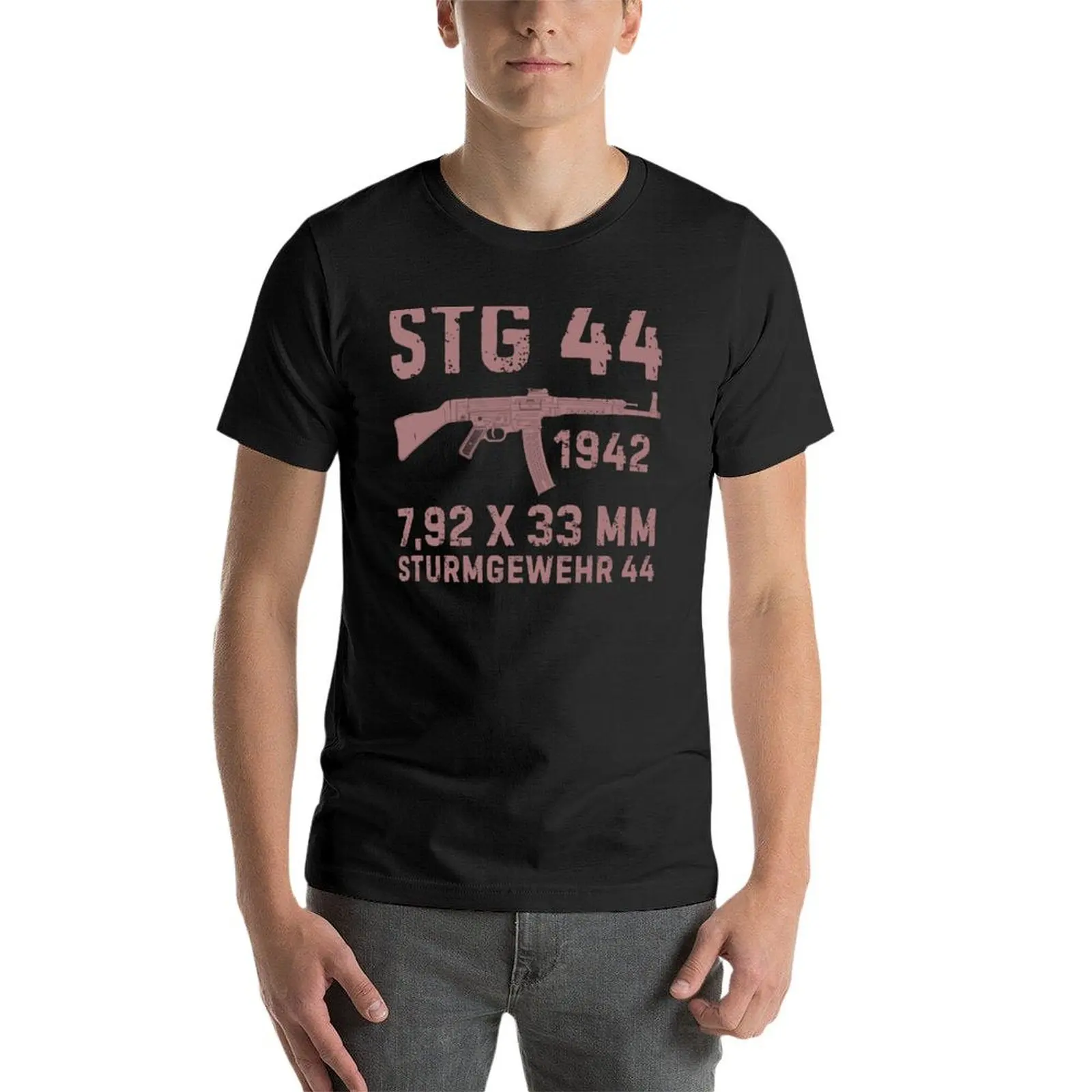 German assault rifle StG 44 fo - Summer Clothing Essentials Men avaliação e preço